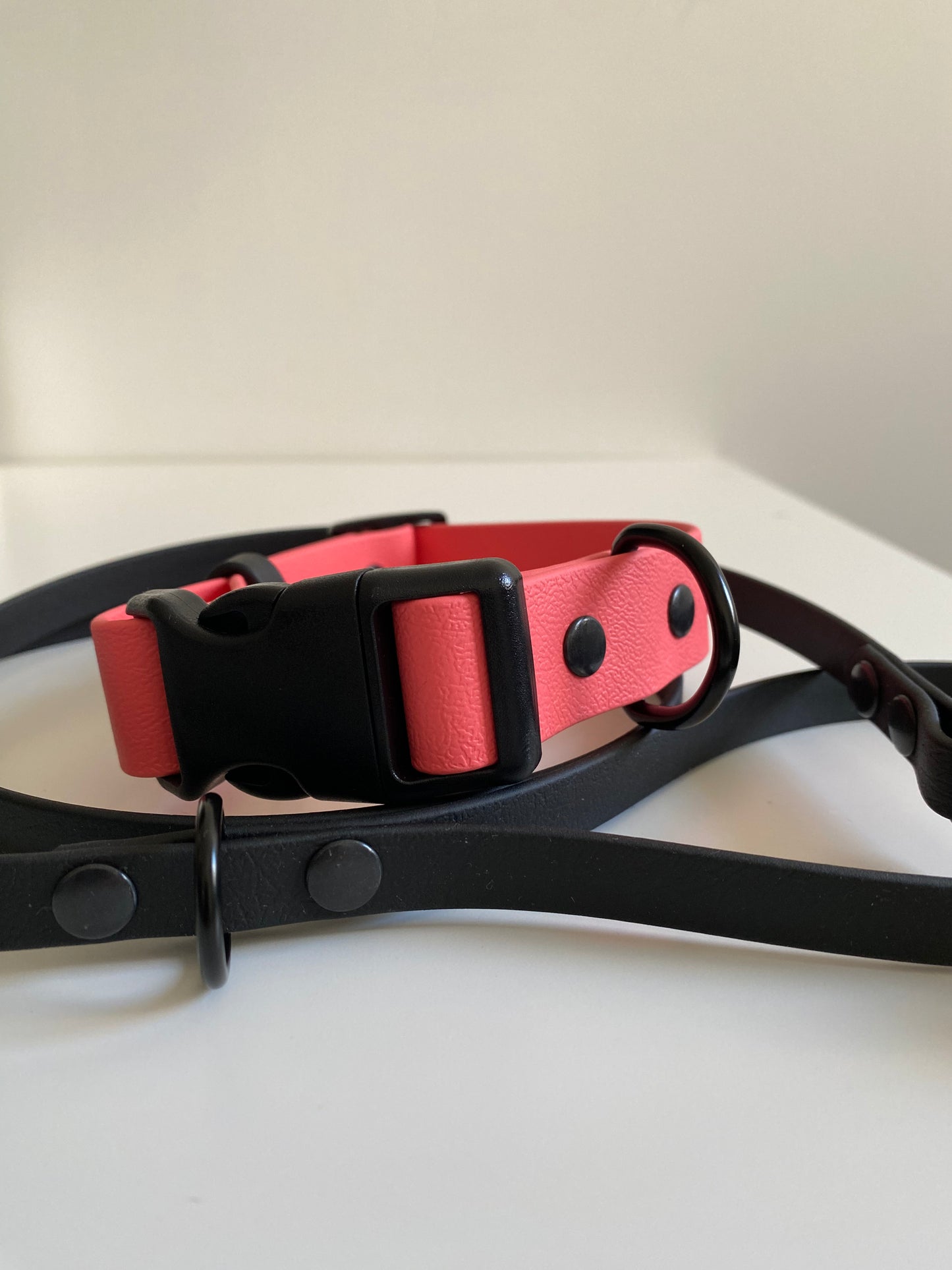 adjustable click collar