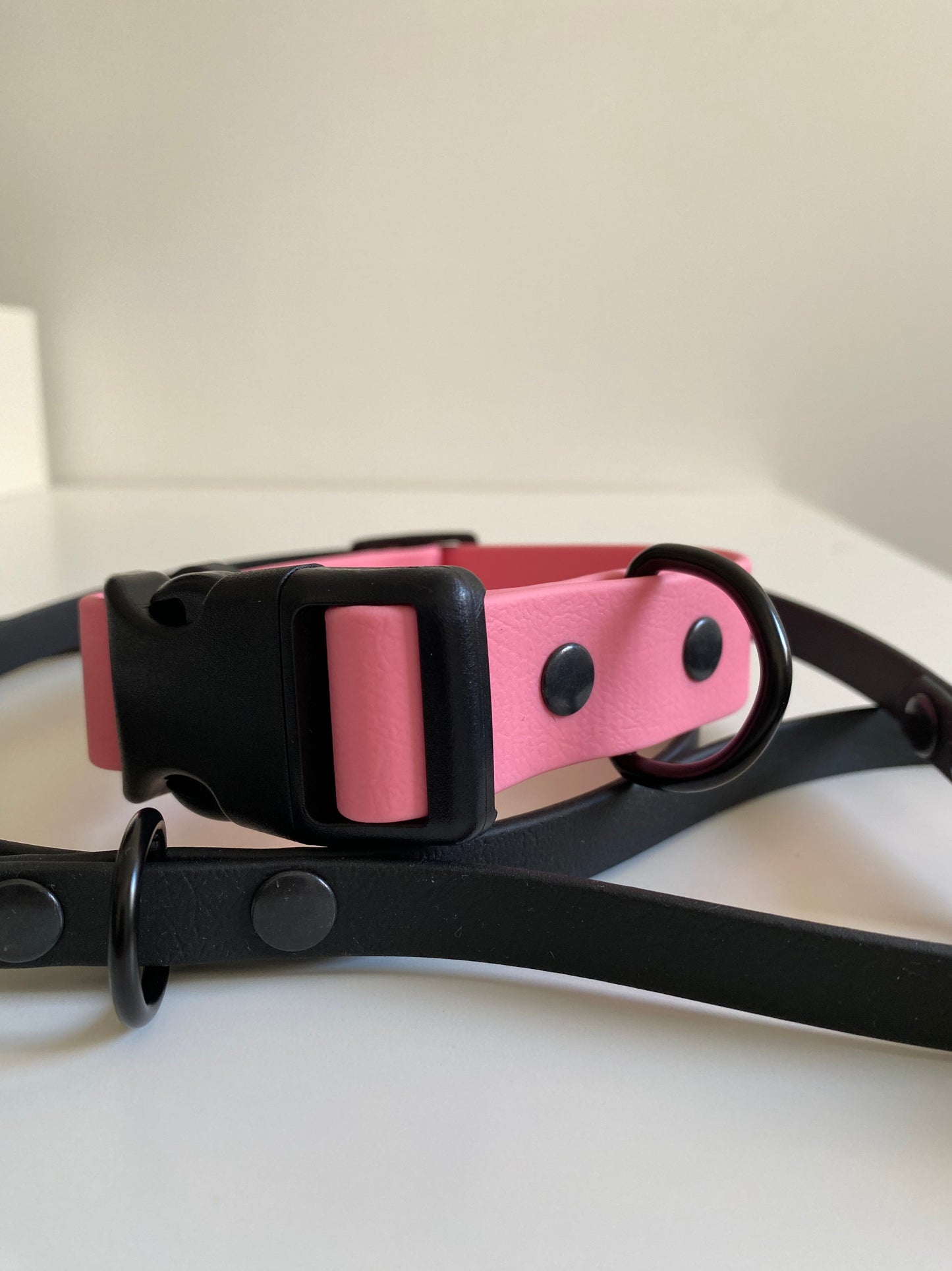 adjustable click collar